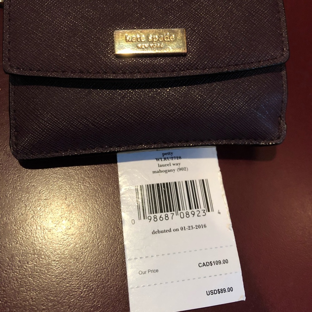 Kate Spade Wallet - Picture 5 of 8